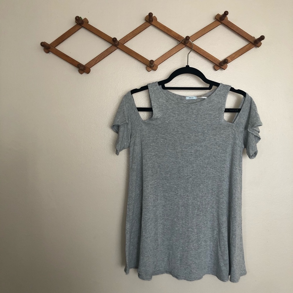 Urban Outfitter’s Kimchi Blue Cold Shoulder Top